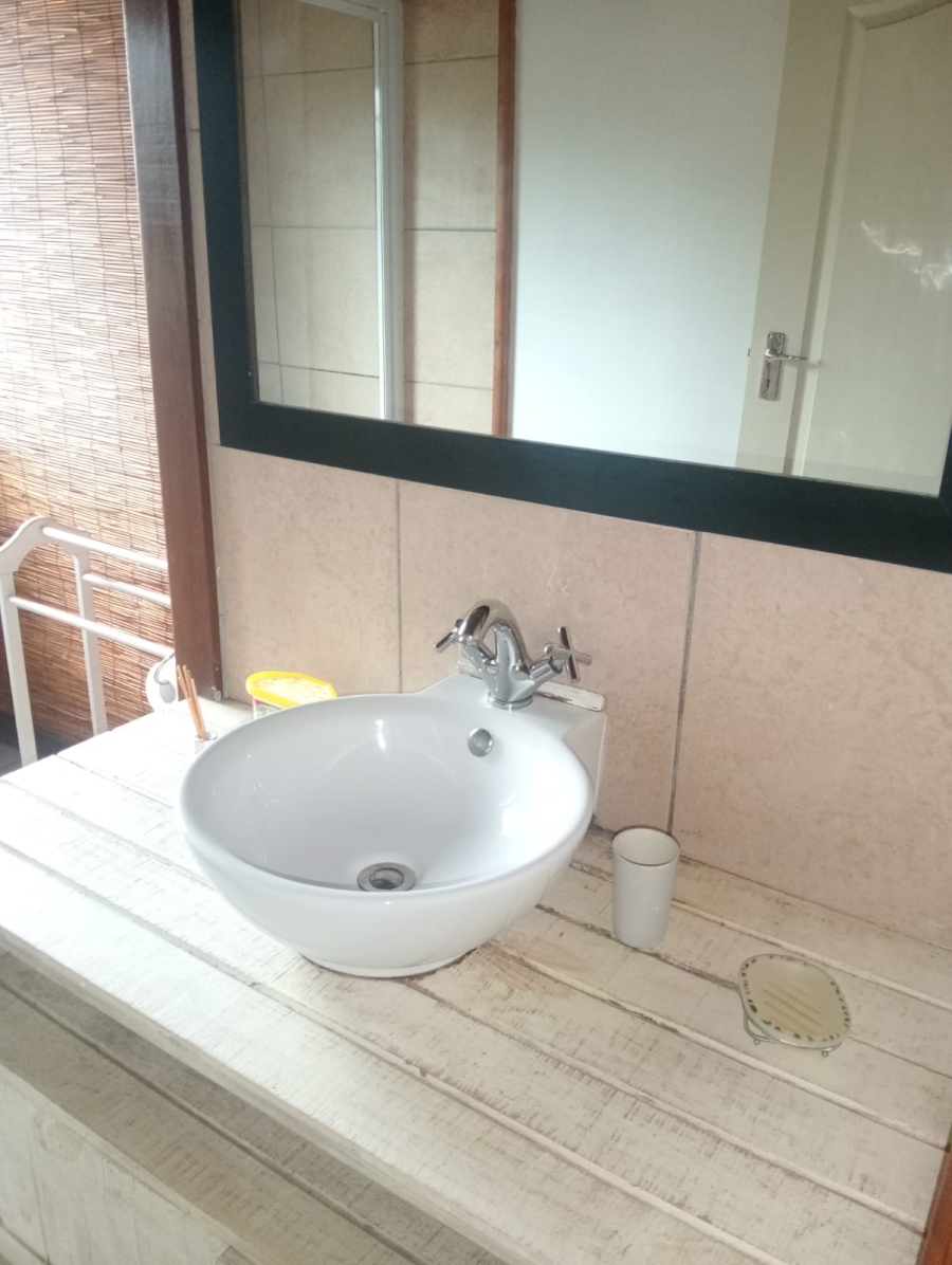 To Let 2 Bedroom Property for Rent in C Place Eastern Cape